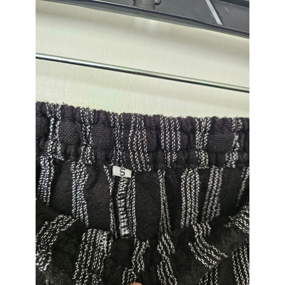 Pants - Picture 2 of 3